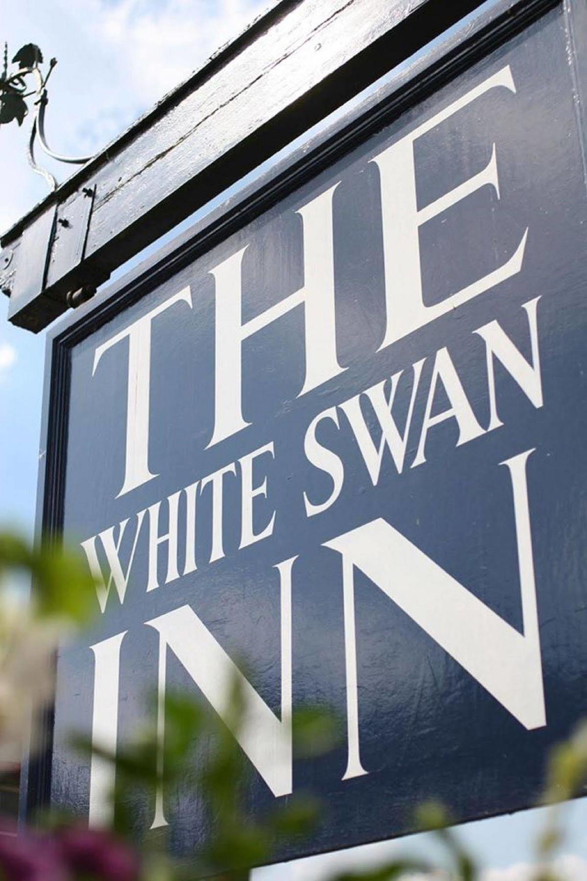 The White Swan Inn Pickering Exterior photo